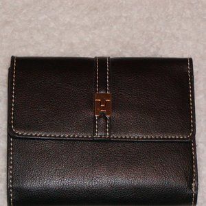 Tommy Hilfiger ladies wallet.